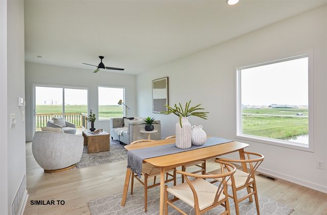 110 NW Rolling Circle, Waukee, IA 50263