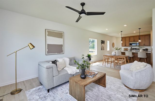 110 NW Rolling Circle, Waukee, IA 50263