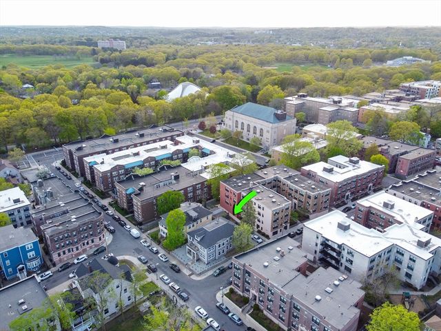 87 Maple St, Boston, MA 02121