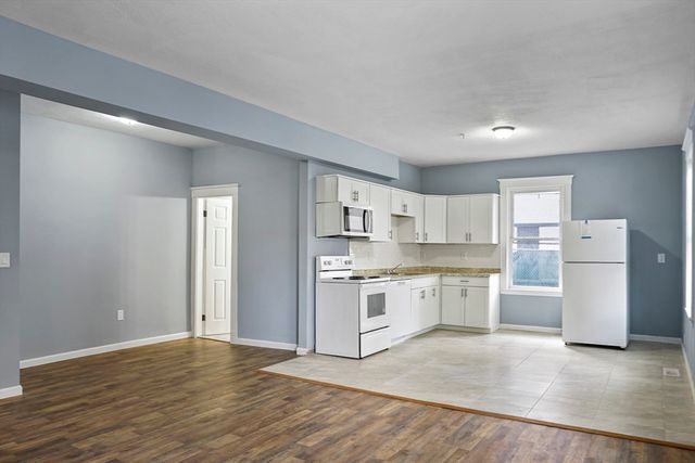 87 Maple St, Boston, MA 02121