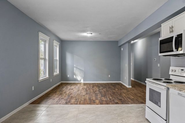 87 Maple St, Boston, MA 02121