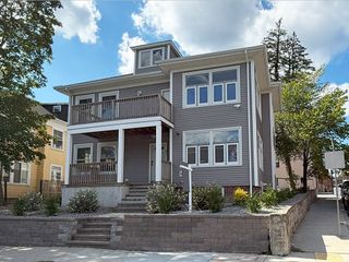 87 Maple St, Boston, MA 02121