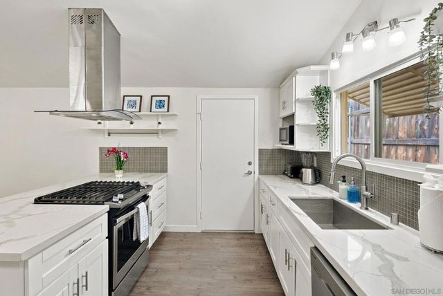 2755 Amulet Street, San Diego, CA 92123