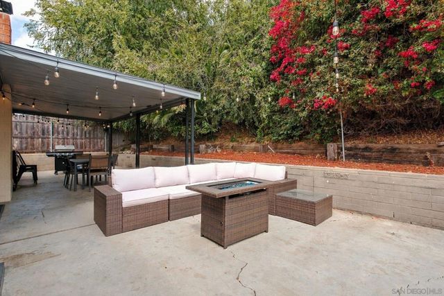 2755 Amulet Street, San Diego, CA 92123