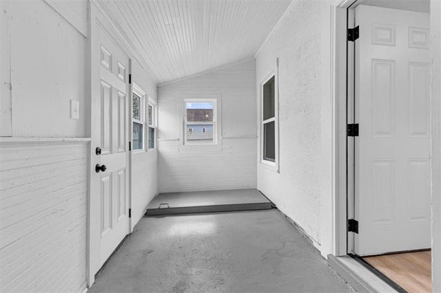 925 S Emery Street, Independence, MO 64050