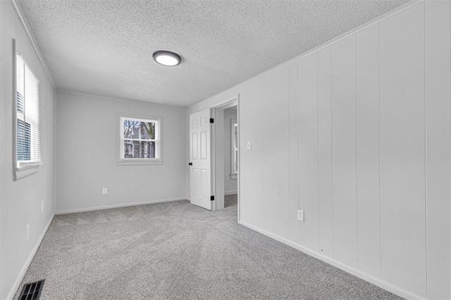 925 S Emery Street, Independence, MO 64050