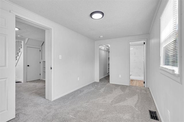 925 S Emery Street, Independence, MO 64050