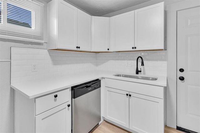 925 S Emery Street, Independence, MO 64050