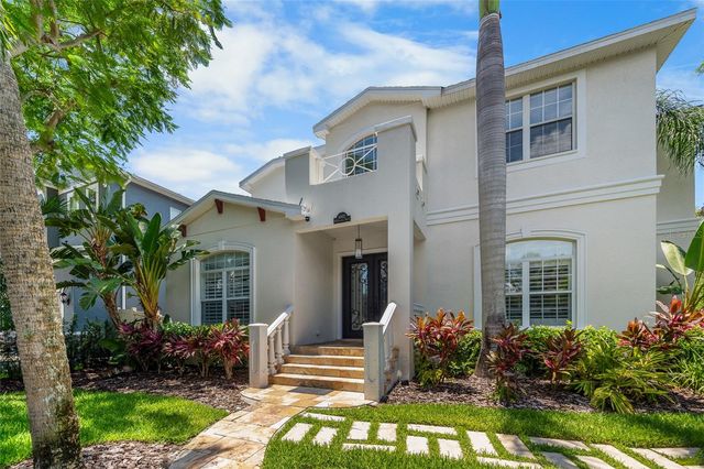4802 W BEACHWAY DRIVE, Tampa, FL 33609
