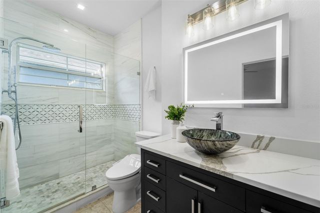 4802 W BEACHWAY DRIVE, Tampa, FL 33609