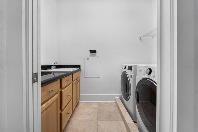 4802 W BEACHWAY DRIVE, Tampa, FL 33609