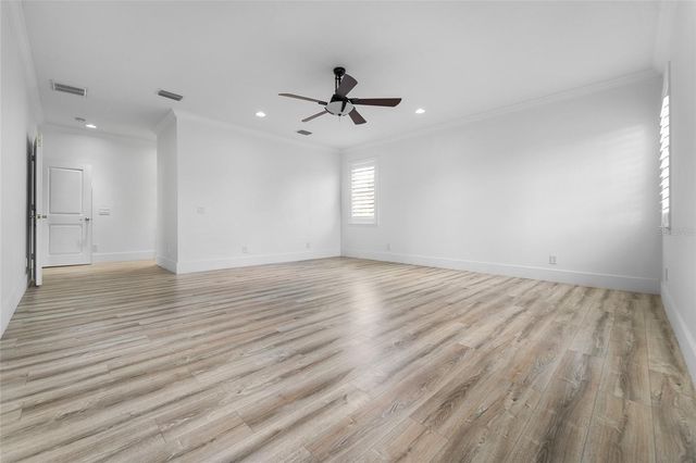 4802 W BEACHWAY DRIVE, Tampa, FL 33609