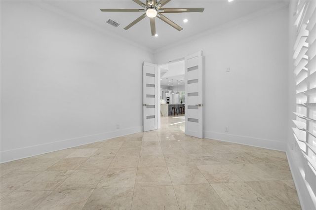 4802 W BEACHWAY DRIVE, Tampa, FL 33609