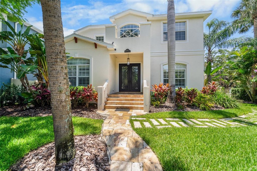 4802 W BEACHWAY DRIVE, Tampa, FL 33609