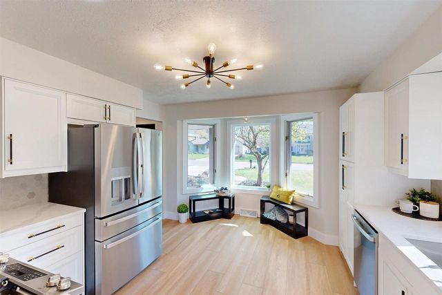3004 Candlewood Drive, Janesville, WI 53546