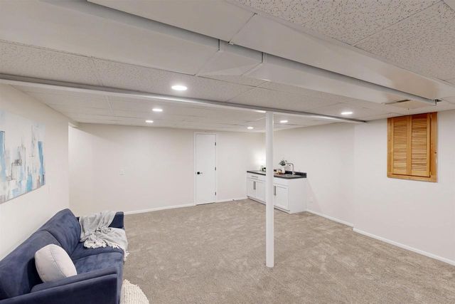 3004 Candlewood Drive, Janesville, WI 53546
