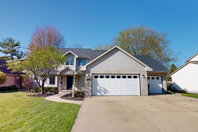 3004 Candlewood Drive, Janesville, WI 53546