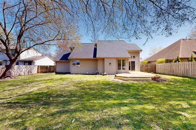 3004 Candlewood Drive, Janesville, WI 53546