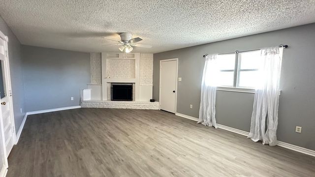 803 Brooks Dr, Midland, TX 79703