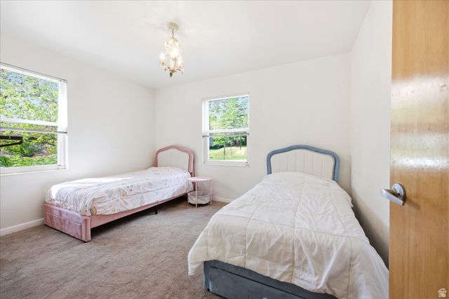 2484 E SKYLINE DR, Salt Lake City, UT 84108