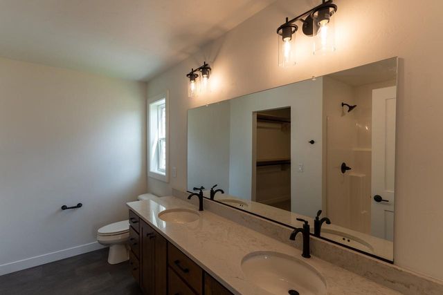 N9271 ANTON STREET, Appleton, WI 54915