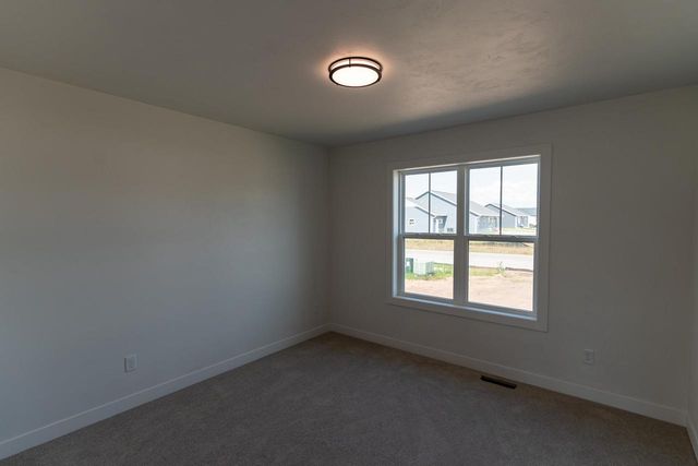 N9271 ANTON STREET, Appleton, WI 54915