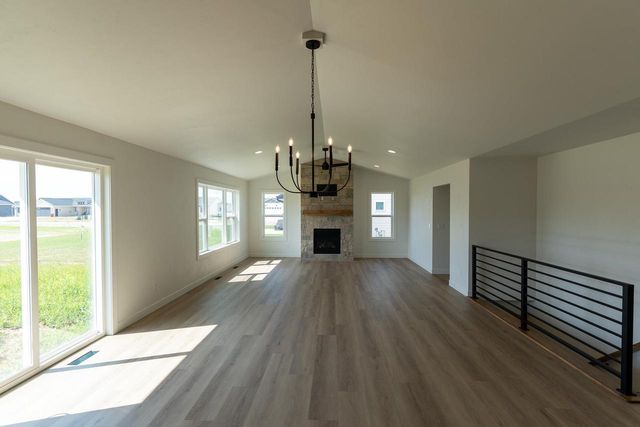 N9271 ANTON STREET, Appleton, WI 54915