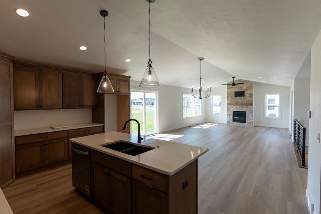 N9271 ANTON STREET, Appleton, WI 54915