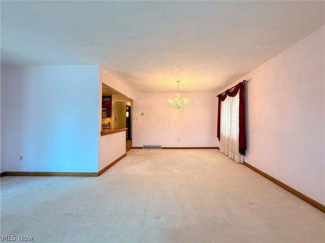 13665 Pawnee Trail, Middleburg Heights, OH 44130