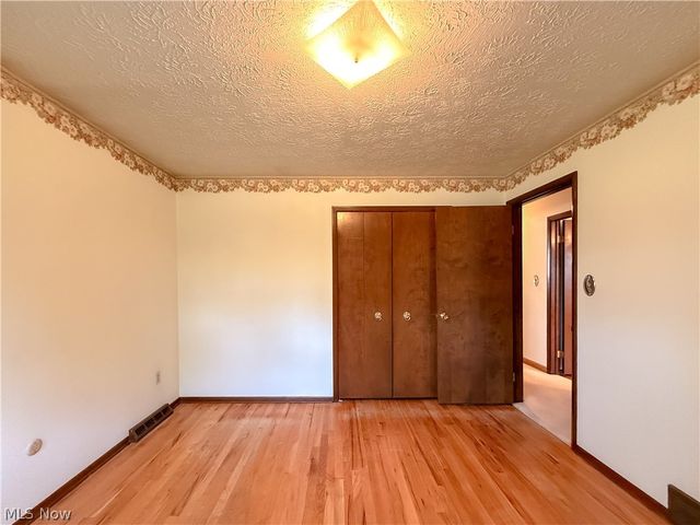 13665 Pawnee Trail, Middleburg Heights, OH 44130