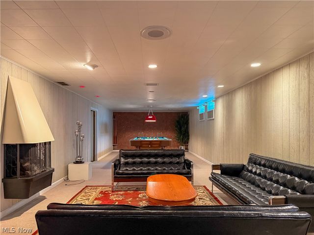 13665 Pawnee Trail, Middleburg Heights, OH 44130