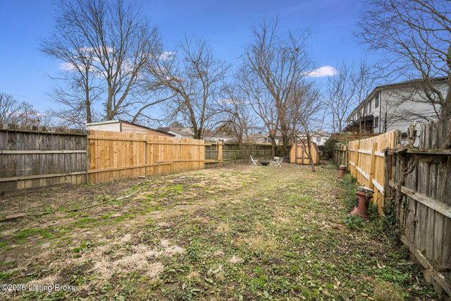 1104 E St Catherine St, Louisville, KY 40204