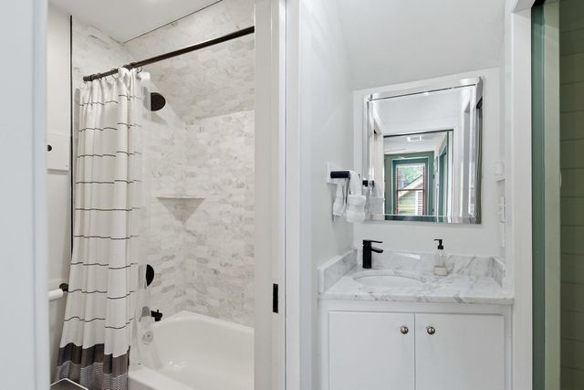 26 Catfiddle Street, Charleston, SC 29403