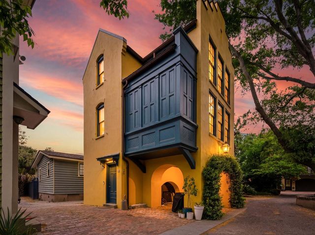 26 Catfiddle Street, Charleston, SC 29403