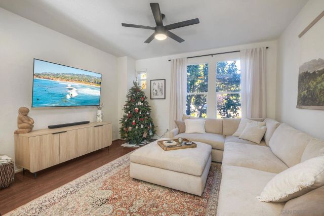 1361 Abbey Ln, San Marcos, CA 92078