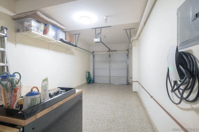 1361 Abbey Ln, San Marcos, CA 92078