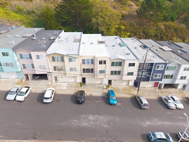 79 Lausanne Avenue, Daly City, CA 94014