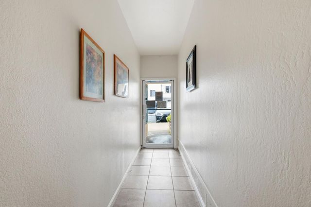 79 Lausanne Avenue, Daly City, CA 94014