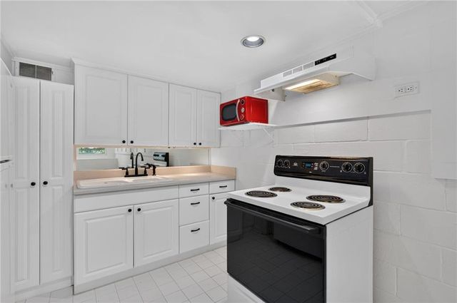 3360 Old Jonesboro Road, Hapeville, GA 30354