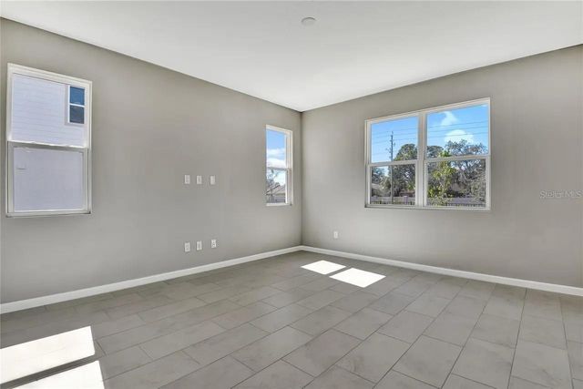 560 SUMMIT RIVER DRIVE, Apopka, FL 32712