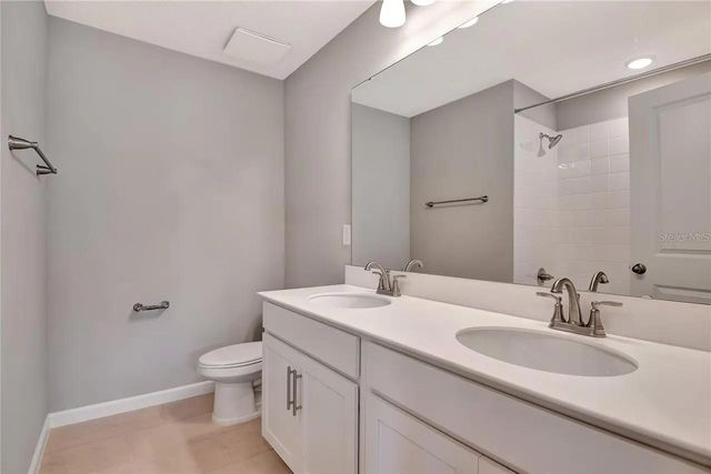 560 SUMMIT RIVER DRIVE, Apopka, FL 32712