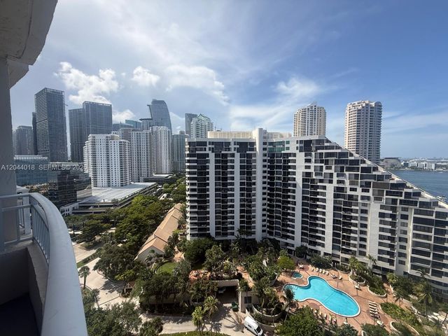 770 Claughton Island Dr 2109, Miami, FL 33131