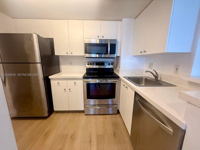 770 Claughton Island Dr 2109, Miami, FL 33131