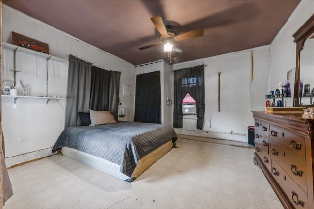 905 North Parker Avenue, Bryan, TX 77803