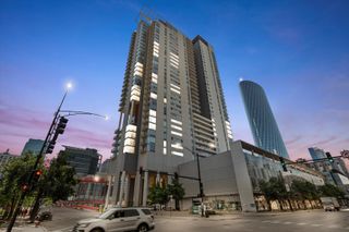737 W Washington Boulevard 2702, Chicago, IL 60661