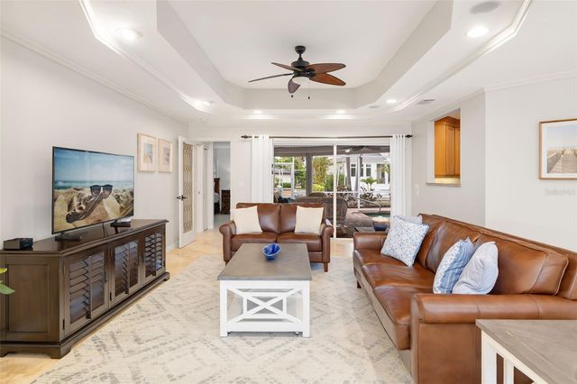 565 COMMONWEALTH PLACE, Sarasota, FL 34242