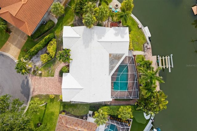 565 COMMONWEALTH PLACE, Sarasota, FL 34242