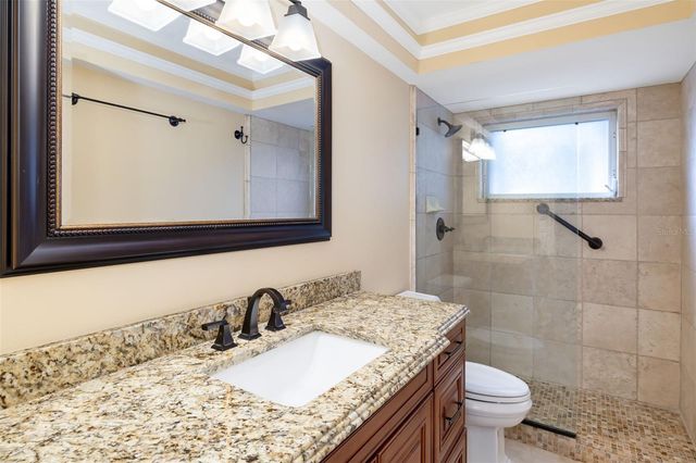 565 COMMONWEALTH PLACE, Sarasota, FL 34242