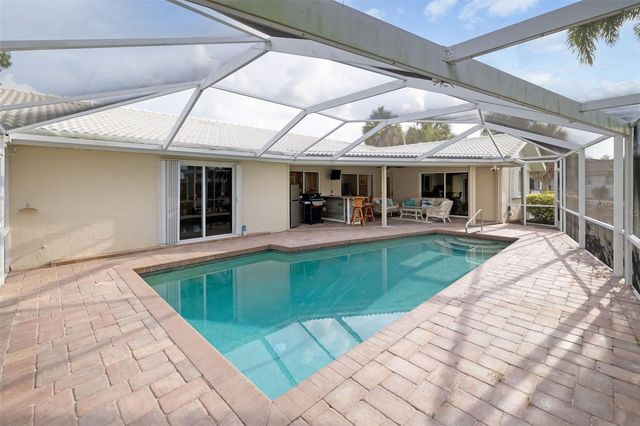 565 COMMONWEALTH PLACE, Sarasota, FL 34242