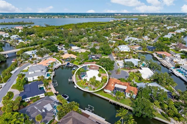 565 COMMONWEALTH PLACE, Sarasota, FL 34242